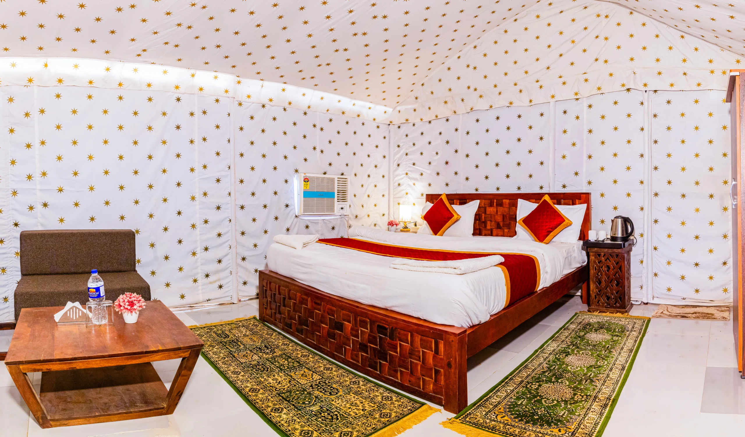 Deluxe Swiss Tent